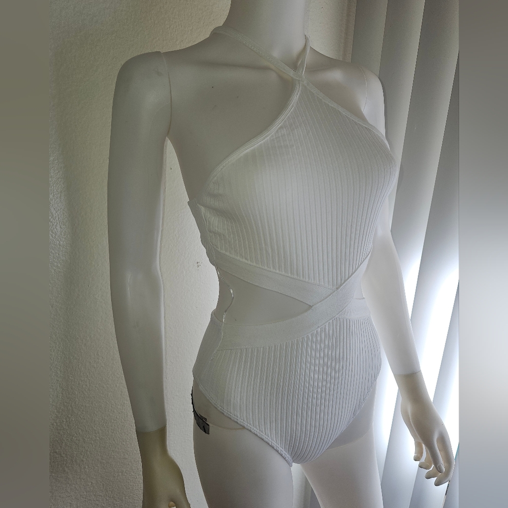 NOT Available ZARA NWT Ribbed Cut Out Bodysuit White Size Small - Picture 13 of 16
